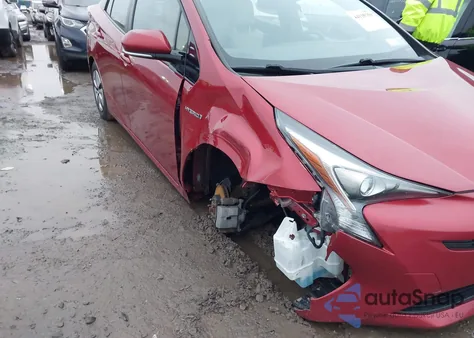 2016 Toyota Prius Four from USA, damaged, VIN JTDKARFU6G3522080